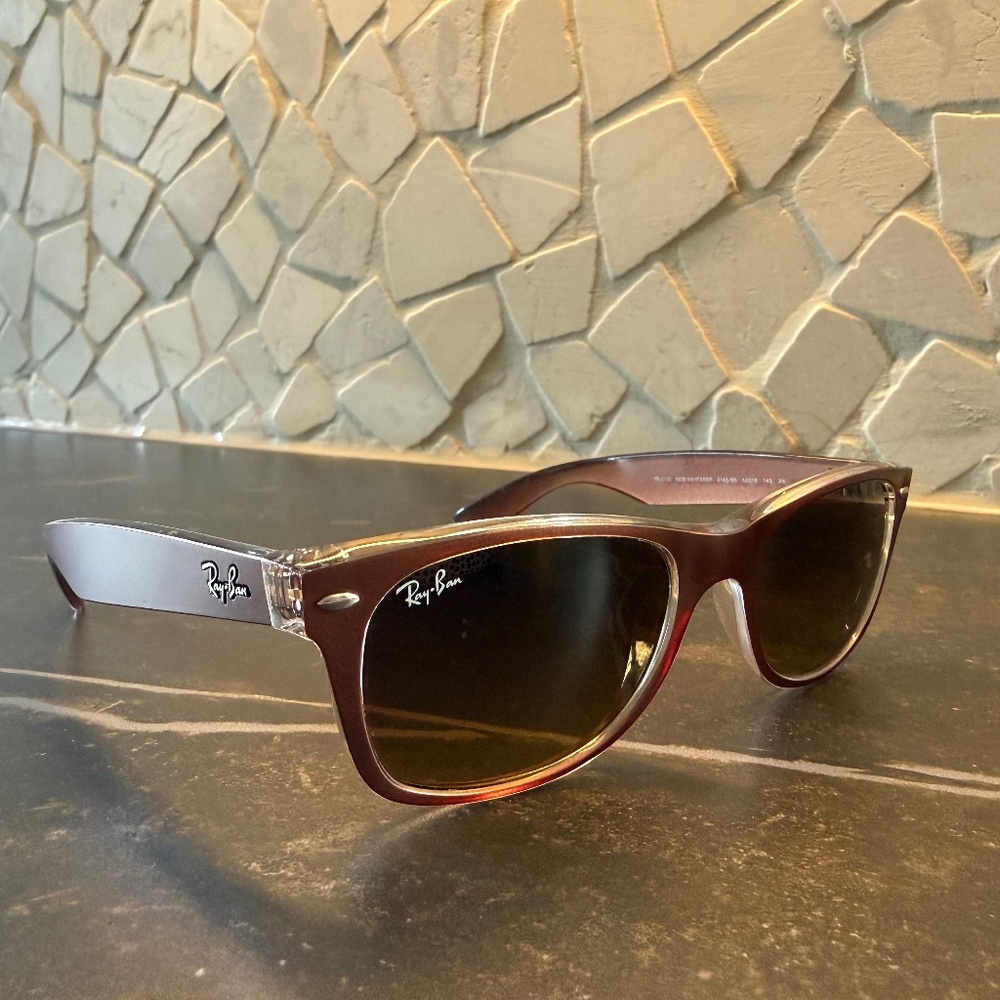 Ray-Ban Wayfarer Sunglasses